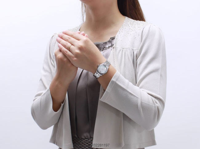 Hamilton 汉密尔顿 Jazzmaster 爵士大师系列 H32281197 镶钻女式手表 2.4折9 海淘转运关税补贴到手约￥2690