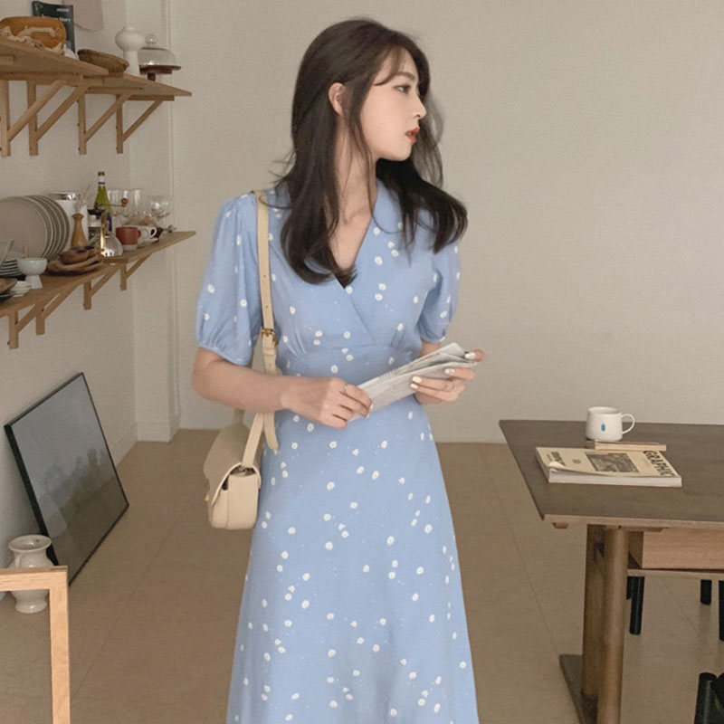 claudie pasey2021 summer dress women's French V-neck puff sleeve chiffon floral floral waist-twist temperament is thin