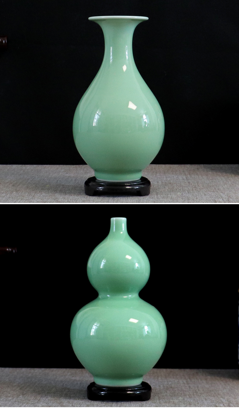 Furnishing articles relief handicrafts gourd vase of jingdezhen ceramics dry flower arranging hankage green glaze little sitting room adornment