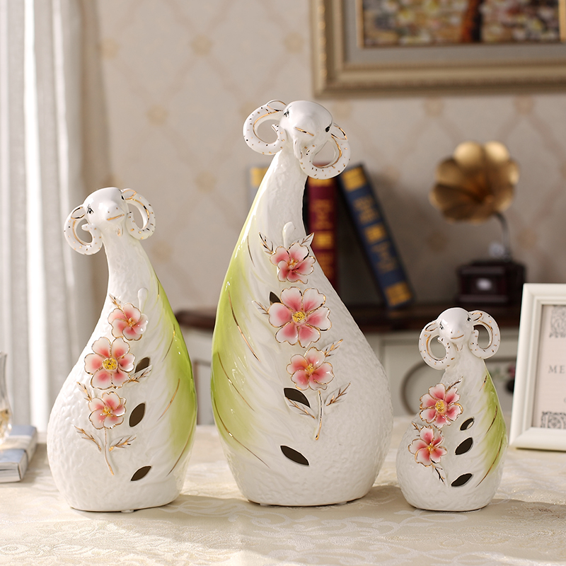 Jump in the family of three Chinese zodiac sheep European furnishing articles ceramics handicraft creative home decoration decoration TV ark