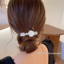 Net Red Wood Hibiscus Pearl Hair Clip Girls Out Elegant Rear Brain Spoon Side Clip Heads Adorned Super Fairy Liu Sea Hairpin