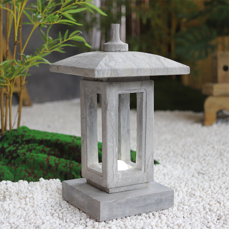 Stone carving lamp Japanese courtyard lights Qingstone Ancient Hotel Lantern Outdoor solar stone lamp lamp