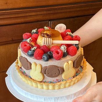 Internet celebrity miffy rabbit cookie cake decoration ornaments berry pudding miffy cake wooden honey stick dessert baking