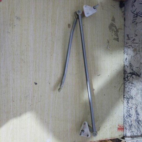 ເຫມາະສໍາລັບ Chery qq6 wiper linkage wiper lever mechanism wiper linkage wiper linkage pole assembly