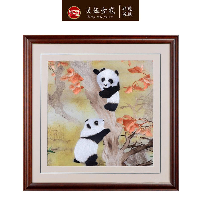 Jinwu needle Su embroidery finished hanging painting pure hand-embroidered porch room decoration painting to send foreign friends panda series