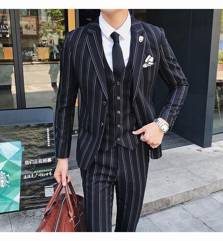 Phù hợp với sọc nam ba mảnh xu hướng tự tu luyện tóc stylist hộp đêm phù hợp với hiệu suất kinh doanh ăn mặc giản dị vest nam hàn quốc