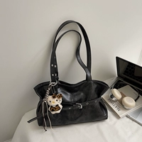 Черная подвеска