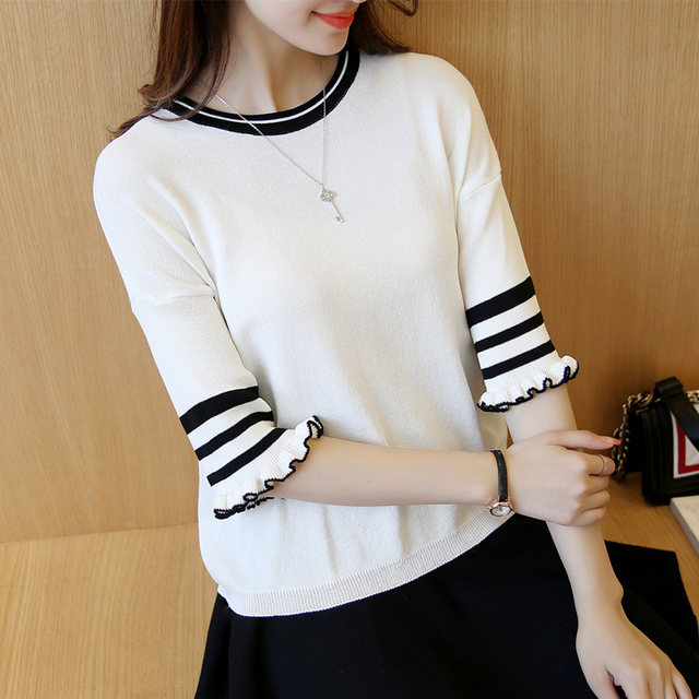 Spring Women 2023 new mid -sleeved loose ice silk sweater inside the middle sleeve short bottoming cubs thin