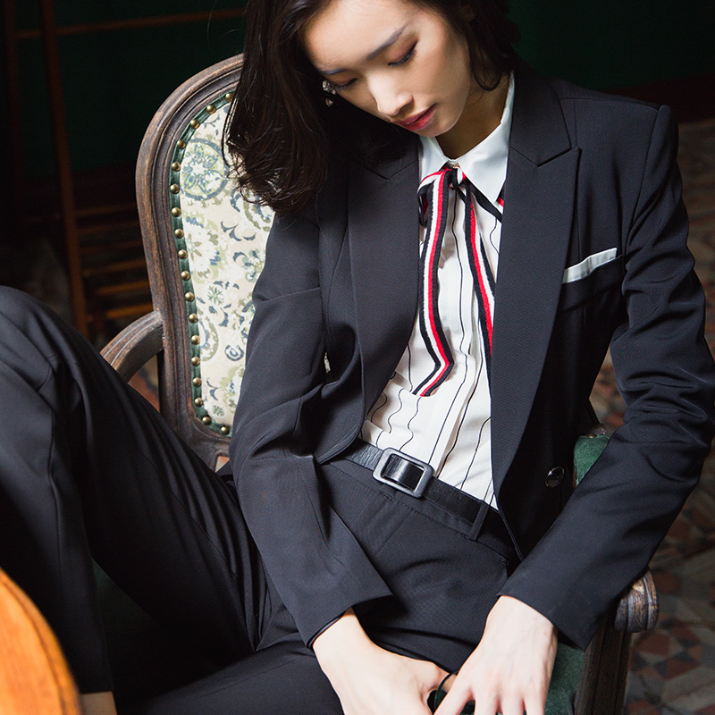 Tailleur femme - Ref 3244741 Image 3