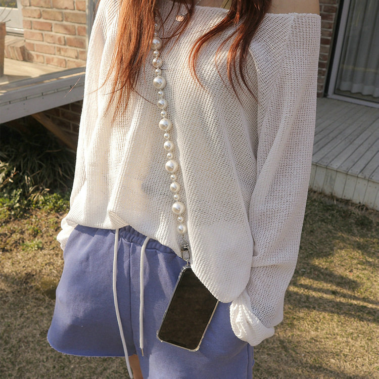 Korean Dongdaemun pearl long oblique mobile phone chain pendant female spring fashion buckle decoration ins wind accessories