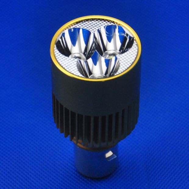 Phụ kiện xe máy sửa đổi đèn pha led xa và gần ánh sáng mạnh và yếu tích hợp đèn điện 3 đèn hạt LED bóng đèn đôi - Đèn xe máy đèn led vàng xe máy