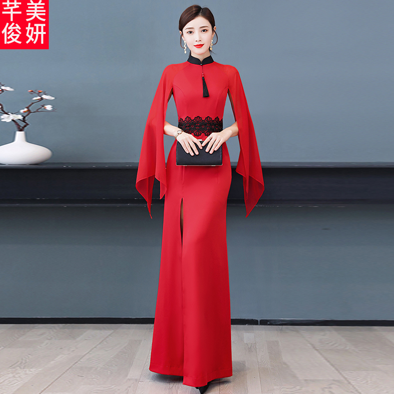 Lightweight cheongsam, elegant dress, light style, for catwalk, 2021 collection, Chinese style