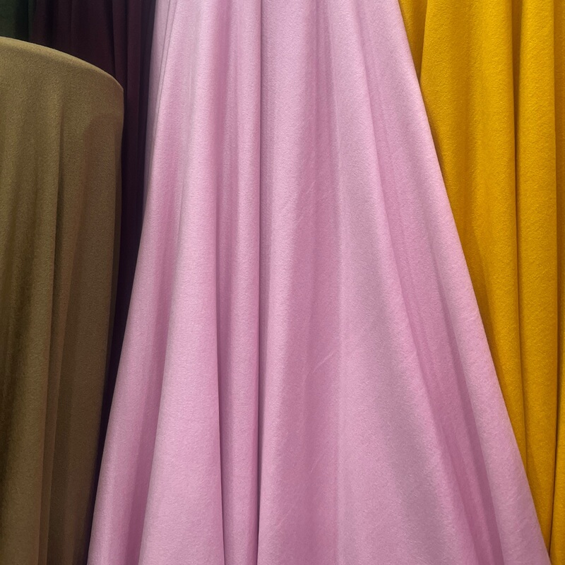 Imported Double-Sided Thickened Australian Velvet Fabric, Self-Heating, Non-Pilling, High-Elastic Fine Velvet, Warm Base Layer Shirt Dress Fabric Imported Double-Sided Thickened Australian Velvet Fabric, Self-Heating, Non-Pilling, High-Elastic Fine Velvet, Warm Base Layer Shirt Dress Fabric
