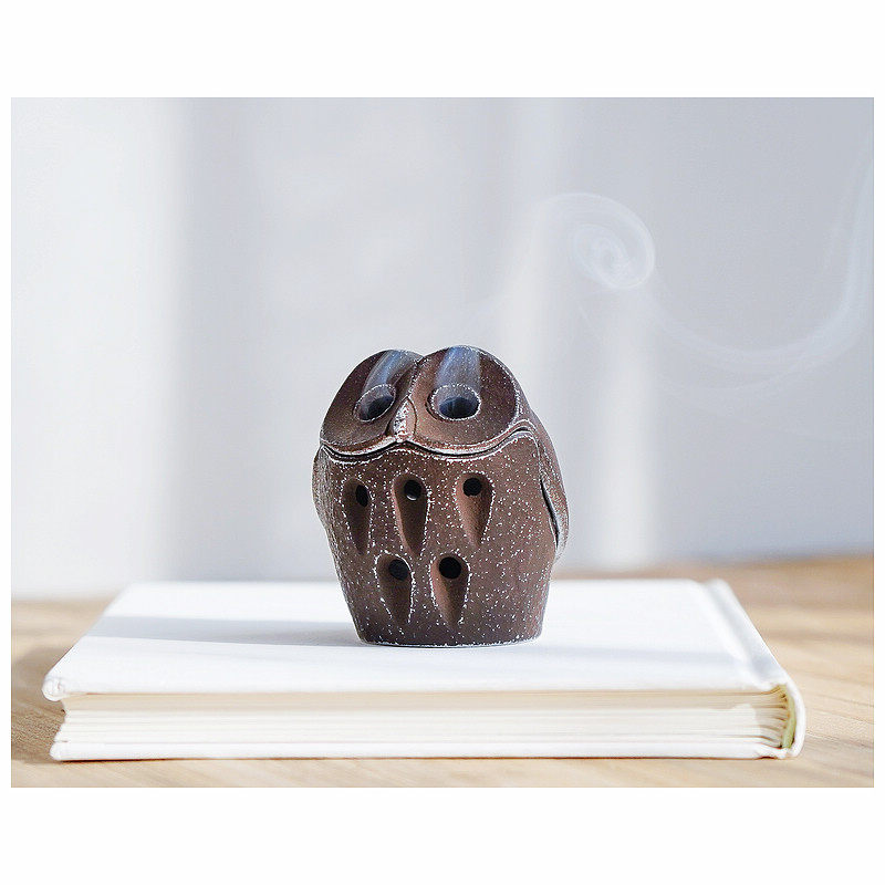 Cat owl import cast iron incense stove Japanese rock casting southern iron instrumental incense book room swing piece for gift gift