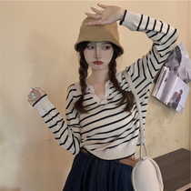 Fall thin section Polo collar design sensation small crowdsourced short jacket Women loose long sleeves V collar striped pinstripe jersey