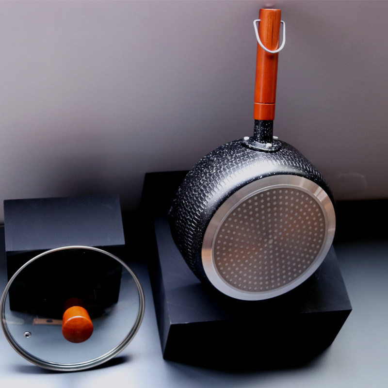 Japan Japanese-style snow flat pot Instant noodles pot Noodle pot Small pot Maifanshi household non-stick pan Small milk pot 1820cm