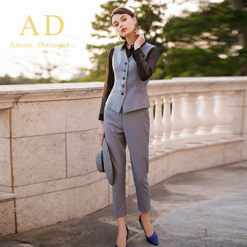 Tailleur femme - Ref 3244424 Image 4