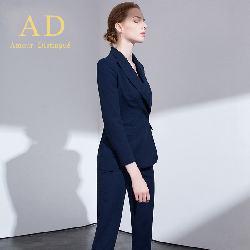 Tailleur femme - Ref 3244157 Image 3