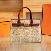 Подарочный пакет с молоком чай абрикот+шелковый шарф