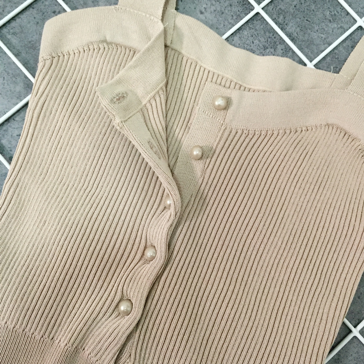Mùa hè mới Hồng Kông hương vị retro chic gió mỏng giảm béo màu rắn hoang dã ngắn đan nhỏ yếm trong nữ triều áo khoác len cardigan nữ
