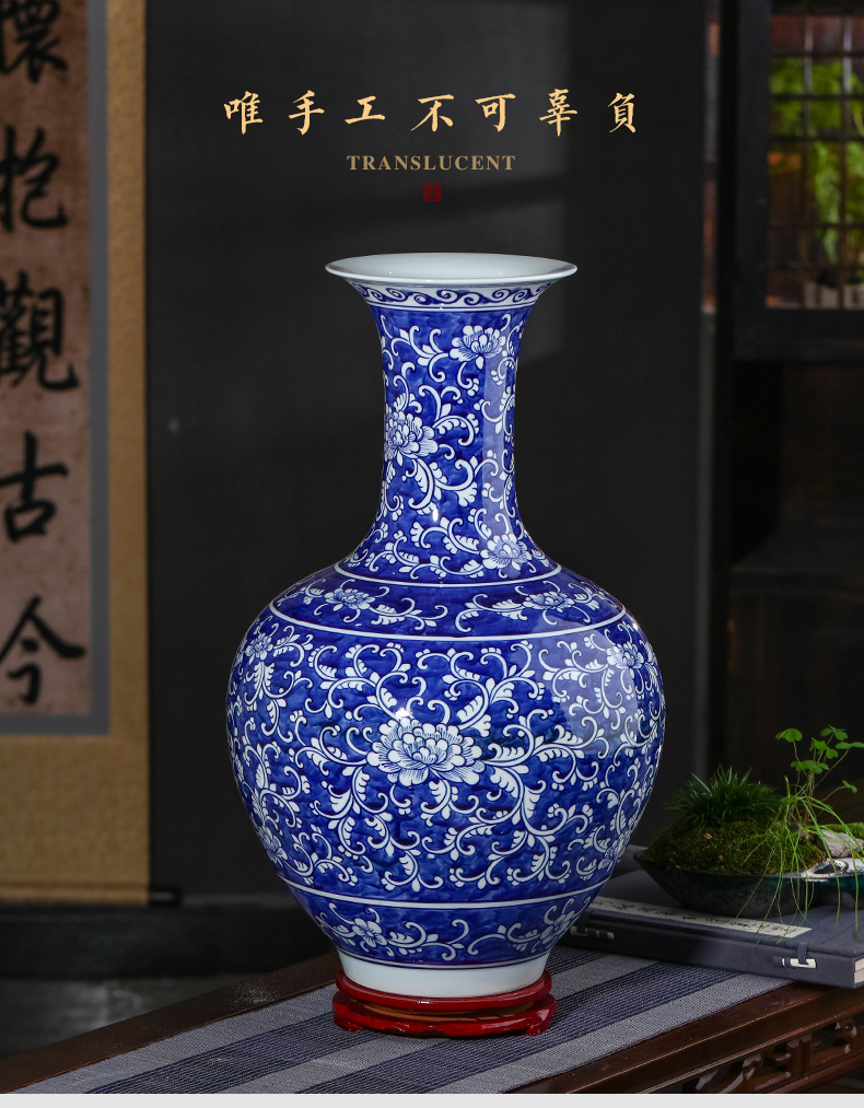 Jingdezhen ceramics antique hand - made flower arranging large Chinese blue and white porcelain vase sitting room porch place decoration