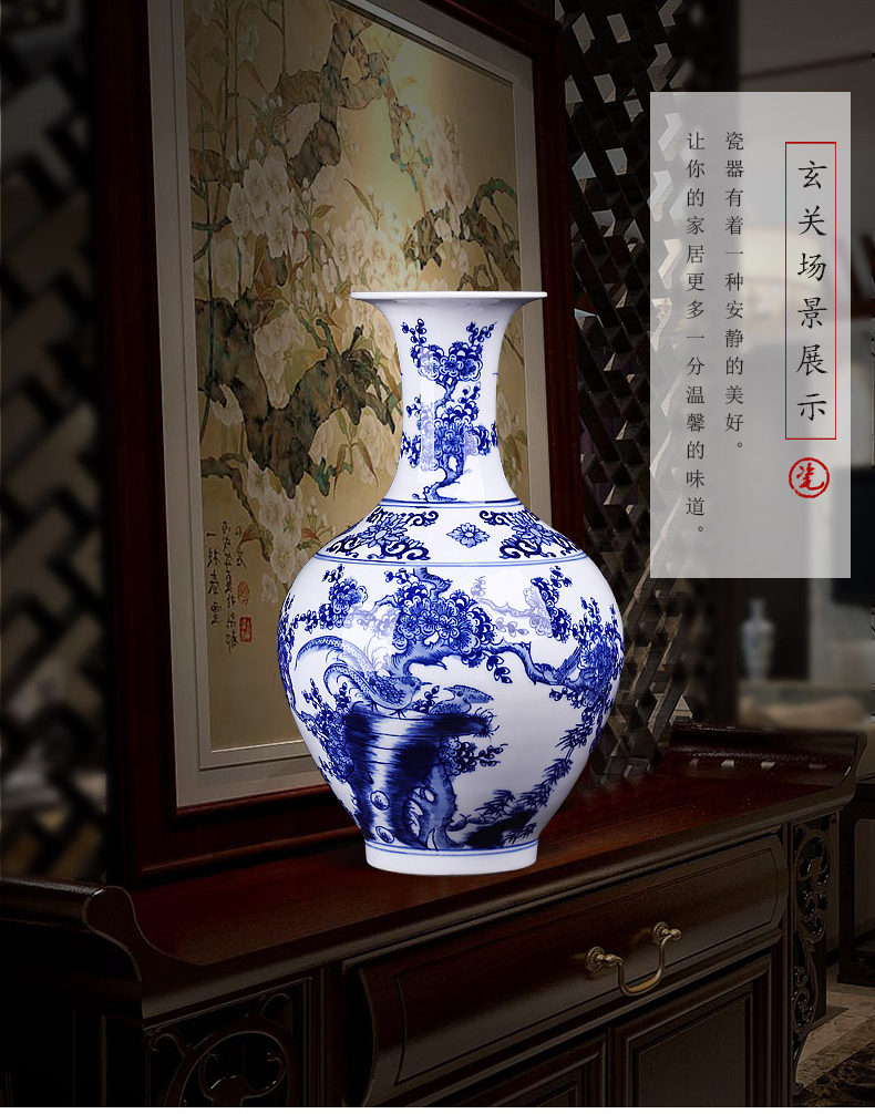 Jingdezhen ceramics hand - made archaize sitting room place, blue and white porcelain vase flower arrangement of Chinese style household adornment rich ancient frame