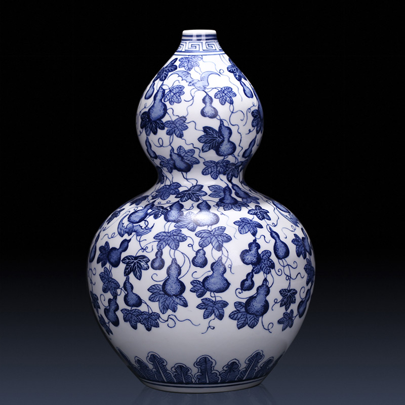 Jingdezhen ceramics imitation the qing yongzheng antique Chinese blue and white porcelain vases, flower arrangement sitting room wine cabinet office furnishing articles