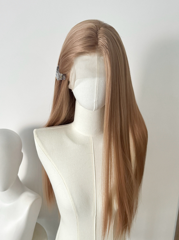 Champagne Brown Warm Gold Hand-Crocheted Full Lace Wig with Large Lace Front, Free Parting, Cosplay Wig, Natural and Realistic Champagne Brown Warm Gold Hand-Crocheted Full Lace Wig with Large Lace Front, Free Parting, Cosplay Wig, Natural and Realistic