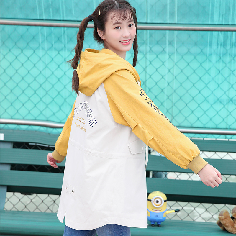 giá đặc biệt cô gái Qingcang cơ sở trường trung học học sinh trung học mùa xuân và mùa thu áo gió cô gái cô gái lớn thon thả áo khoác Hàn Quốc phiên bản của gió đại học