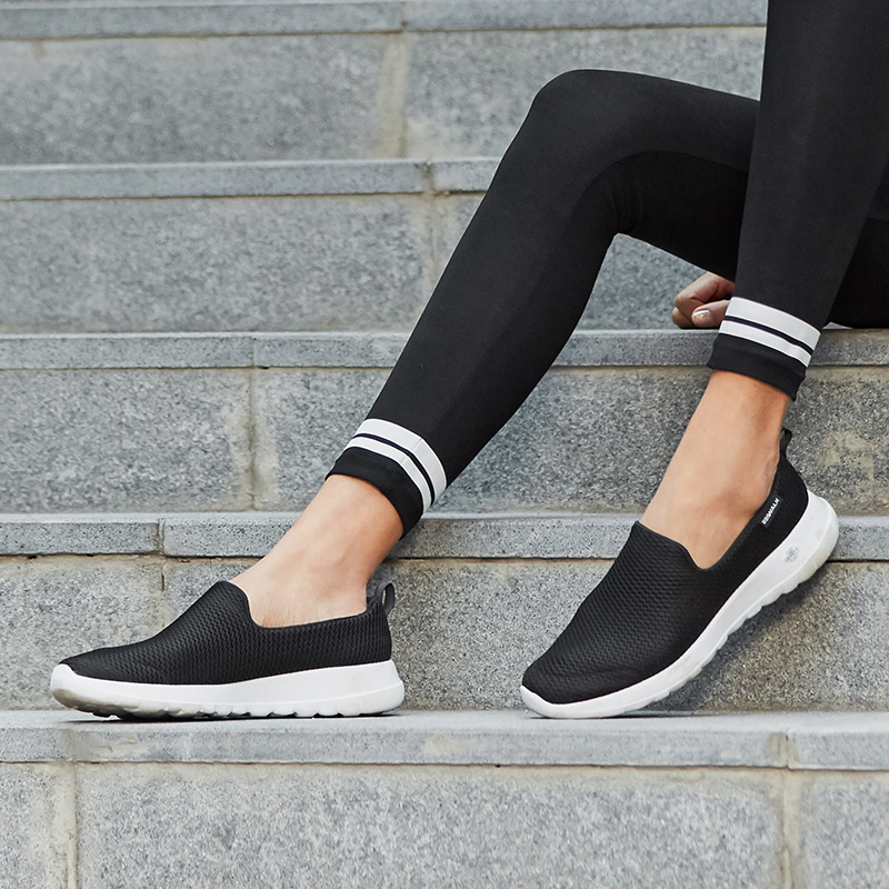 Skechers斯凯奇 GO WALK JOY系列女士轻质健步一脚蹬休闲鞋15600