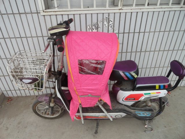 siège enfants pour vélo - Ref 2422737 Image 63
