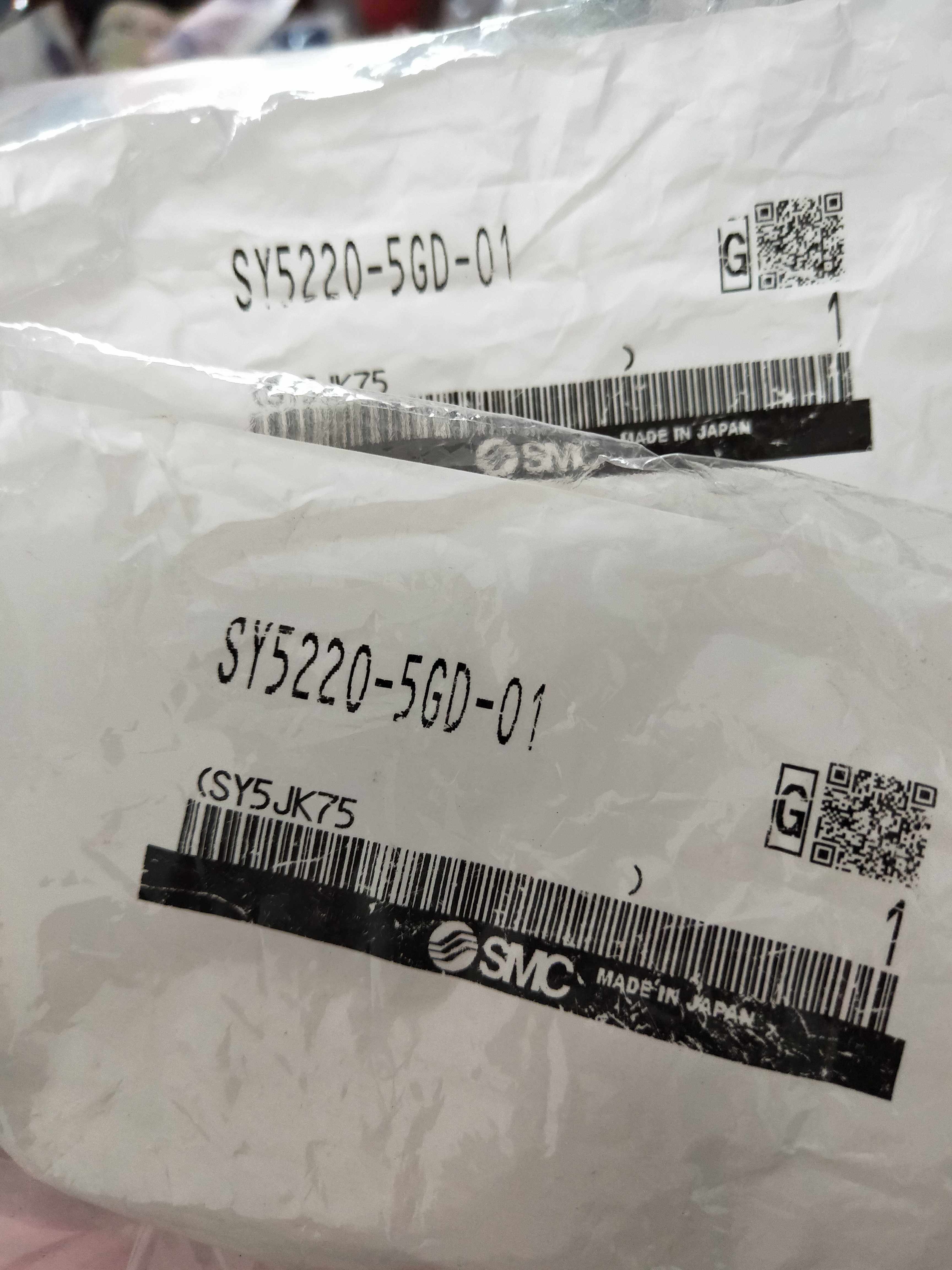 SMC brand new original fitted solenoid valve SY5220-5GD-01 spot fake one lost ten