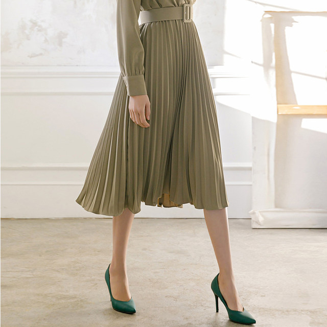 Green shirt dress with belt women's high-end professional waist a-line Korean version pleated skirt 2023 spring long skirt