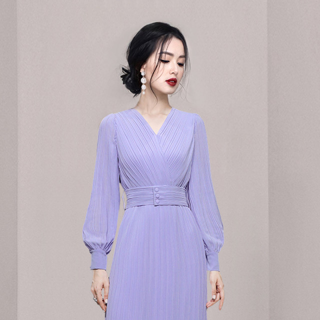 Pleated long skirt autumn long-sleeved v-neck Korean style chiffon skirt 2022 new high-end ladies purple dress