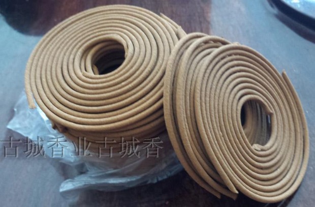 Đặc biệt cung cấp hương thơm thành phố cổ hương gỗ đàn hương trong nhà hương hương nhà tắm mùi nhà - Sản phẩm hương liệu vòng trầm 108 hạt