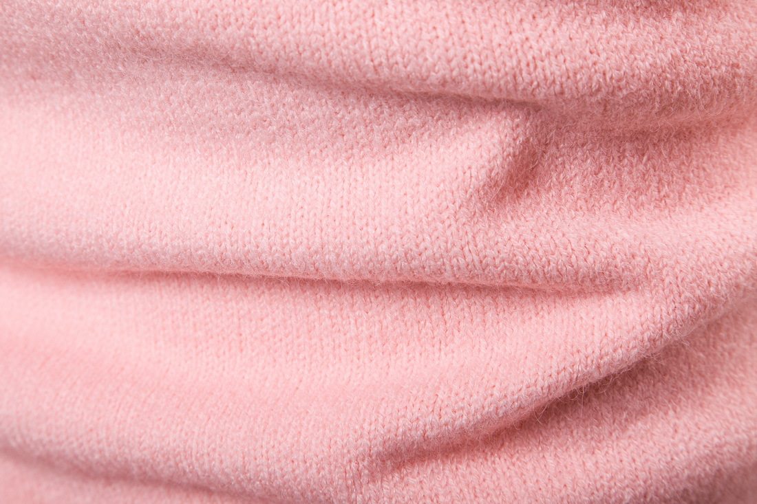 Herre striktrøje med høj hals strik til efterår og vinter_voghion.com