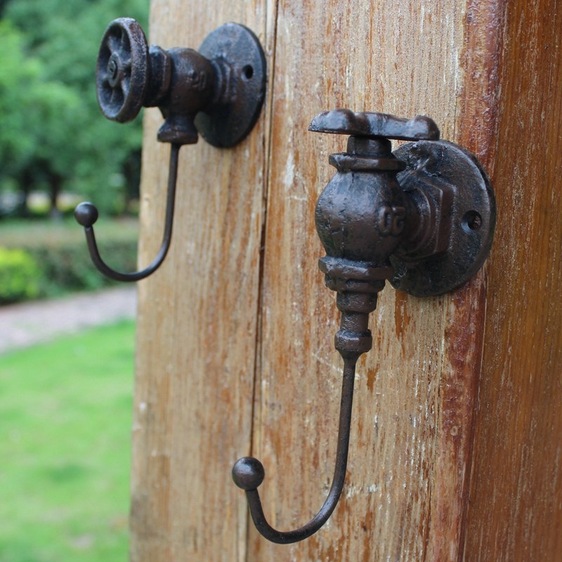 Eurostyle American Countryside Retro Industrial Wind Cast-iron Iron Art Water Valve Hook Wall Hanging Wall Decoration Home Decoration Hook