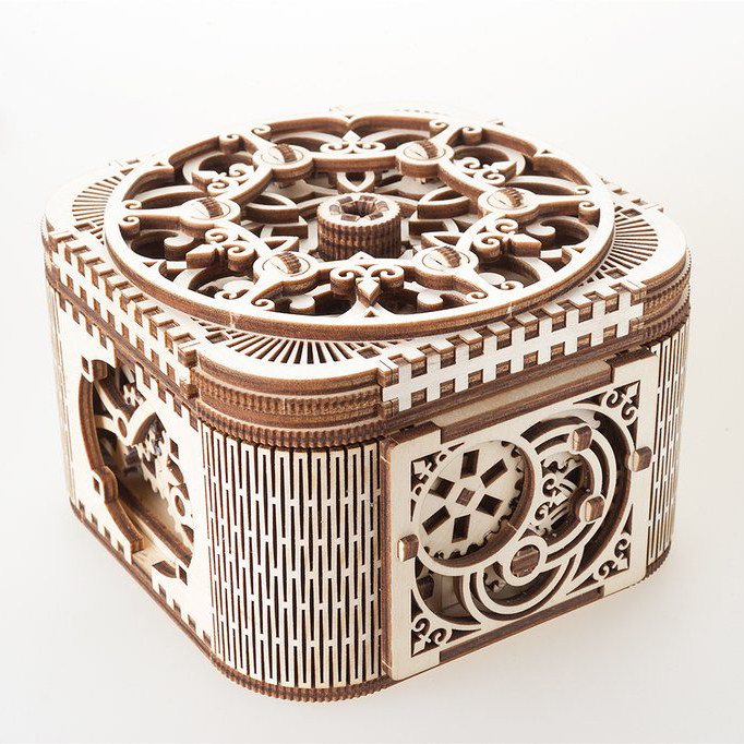 UGears Ukraine wooden mechanical transmission model Baobtreasure box Treasure box Treasure box