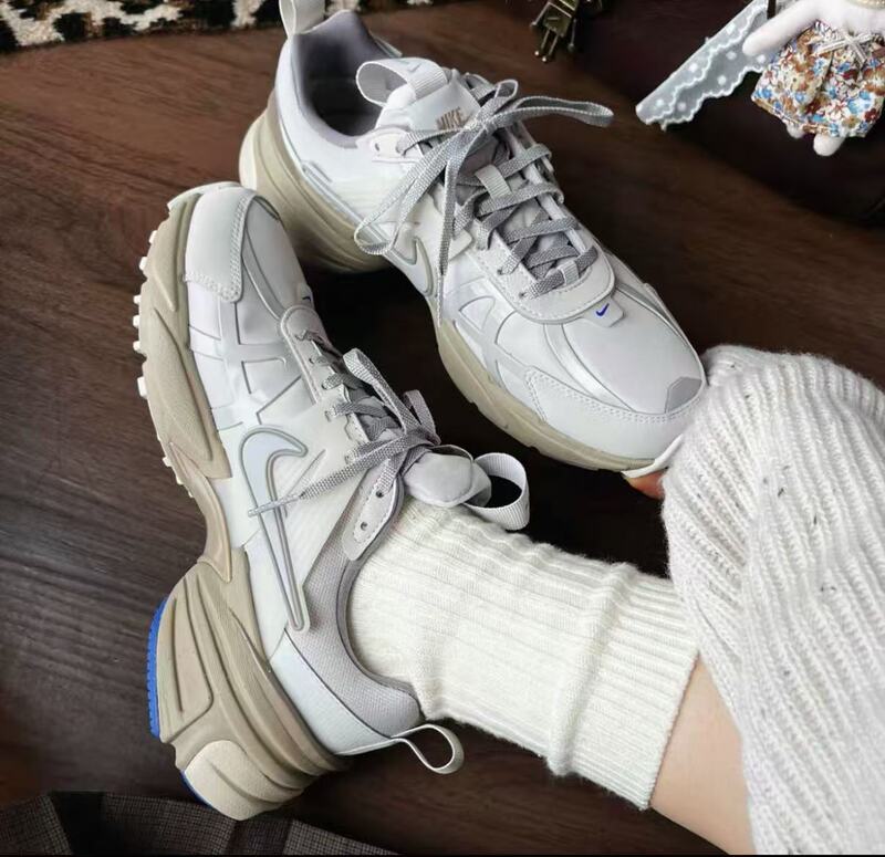 Kuizi's Popular Nike V2K Gtx High-Tech Waterproof Sports Dad Running Shoes Fz2622