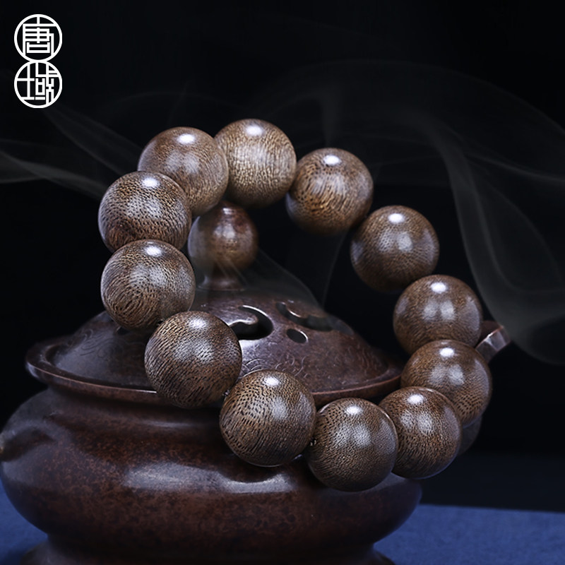 Tang Domain Vietnam Nha Trang Agarwood hand string fidelity old material Kalimantan men's and women's Buddha beads play bracelet