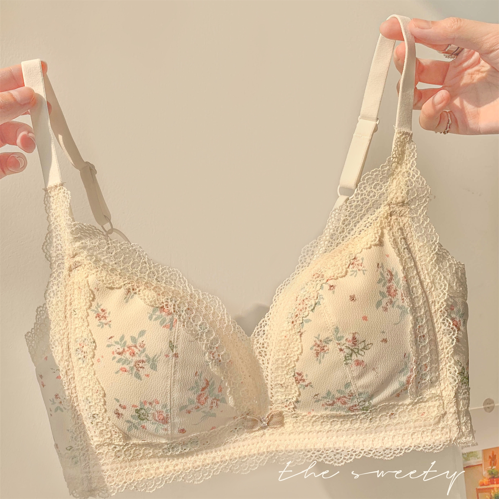 Post-French garden ~ ladies lace without steel ring small breasts for bra lingerie women's pure desire to burst into a little flirtation bra