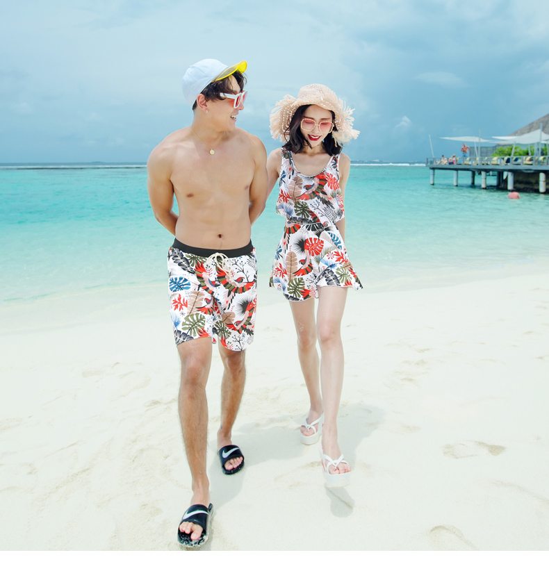 2018 cặp đôi mới chia hai mảnh che bụng thon gọn thép gợi cảm hỗ trợ kích cỡ ngực tụ tập áo tắm mùa xuân nóng bỏng 	đồ đi biển cặp đôi	