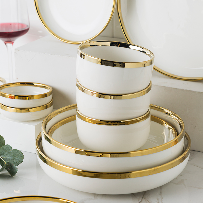 Light dishes suit household creative key-2 luxury up phnom penh ceramic tableware European jobs combination box plate sets