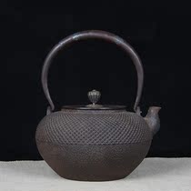 Japanese iron pot Kyoto Xiangyun Hall Japan fine shotgun pill type old iron pot Silver button pick chrysanthemum petal type