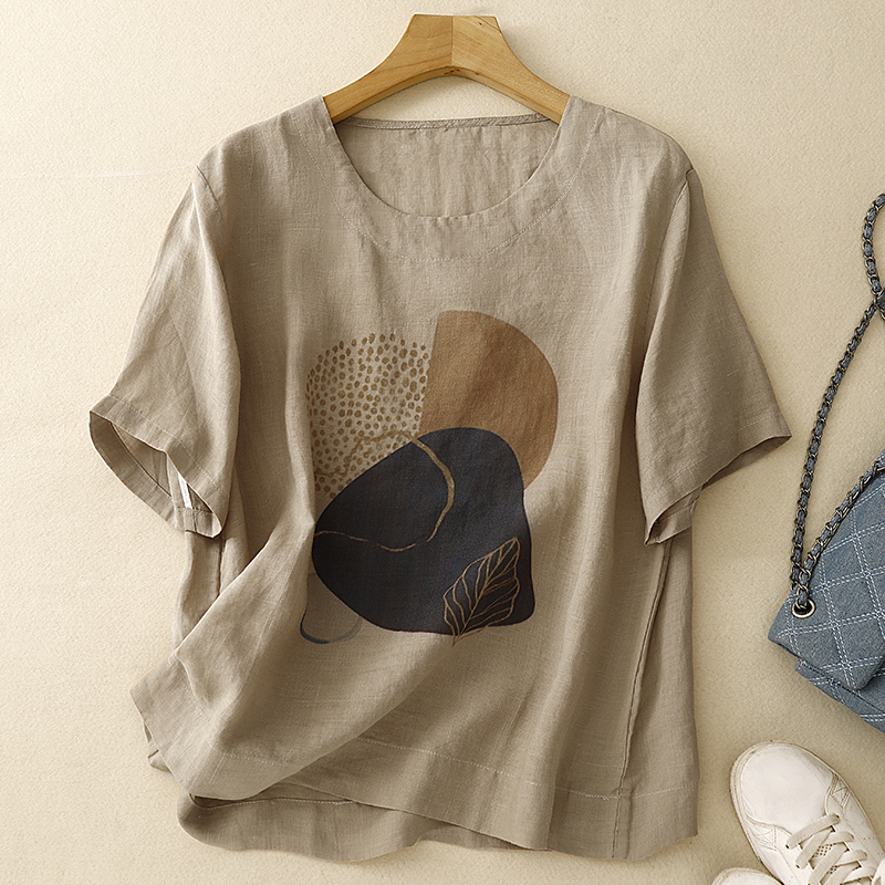 Women's Cotton and Linen Tops, Loose Fit to Cover the Body, 2026 New Style, Middle-Aged and Elderly Mothers' Summer Wear, Stylish New Short-Sleeved T-Shirts