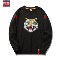 Thin long sleeve sweater mens round neck Chinese wind tiger head embroidery 2021 spring and autumn large size loose casual mens tide