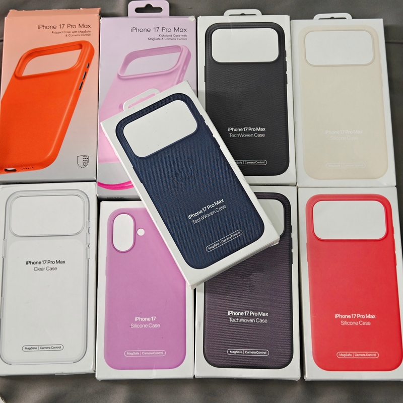 Suitable for Apple iPhone 17 Pro/17 Pro Max/17 Magnetic Silicone Transparent Protective Case/Technological Fabric with Magsafe Magnetic Phone Case with Color Full-Screen Animation and Colorful Pop-Up Window