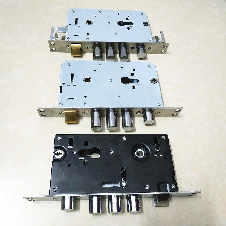 Access to anti - theft door - board hand lock accessories thickening ordinary iron - slanted tongue steel sheet large cylindrical lock body