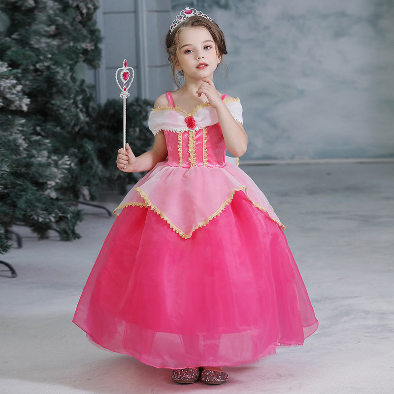 2025万圣节亲子装如何选择爱丽丝柴郡猫亲子扮演服?消费升级下的迪士尼经典款推荐