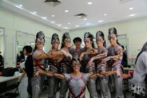 The cutting of the Wanma Pentium Dance Spring Festival Gala Dance Costume Modern Dance Stage Performance Clothing Professional Customized